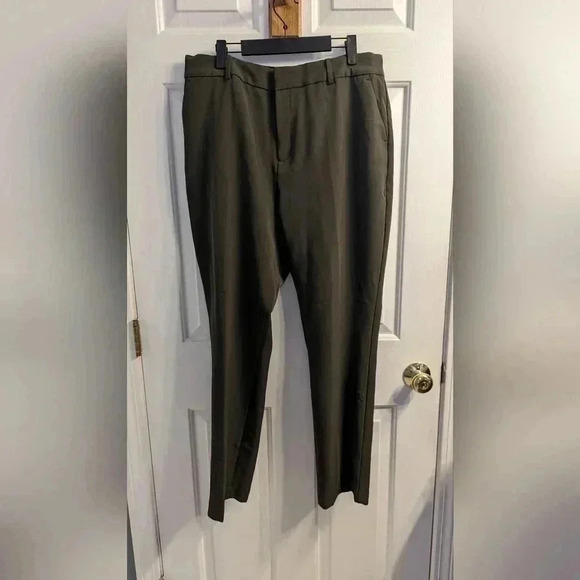 Women's Nine West Magic Waist Skinny Pants Size 14 Olive Landis (EUC) - Picture 3 of 16